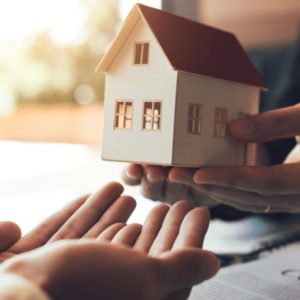 Certidão de Registro de Imóveis